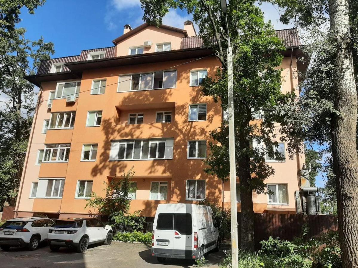 Relax Point Apartment Irpin Buitenkant foto
